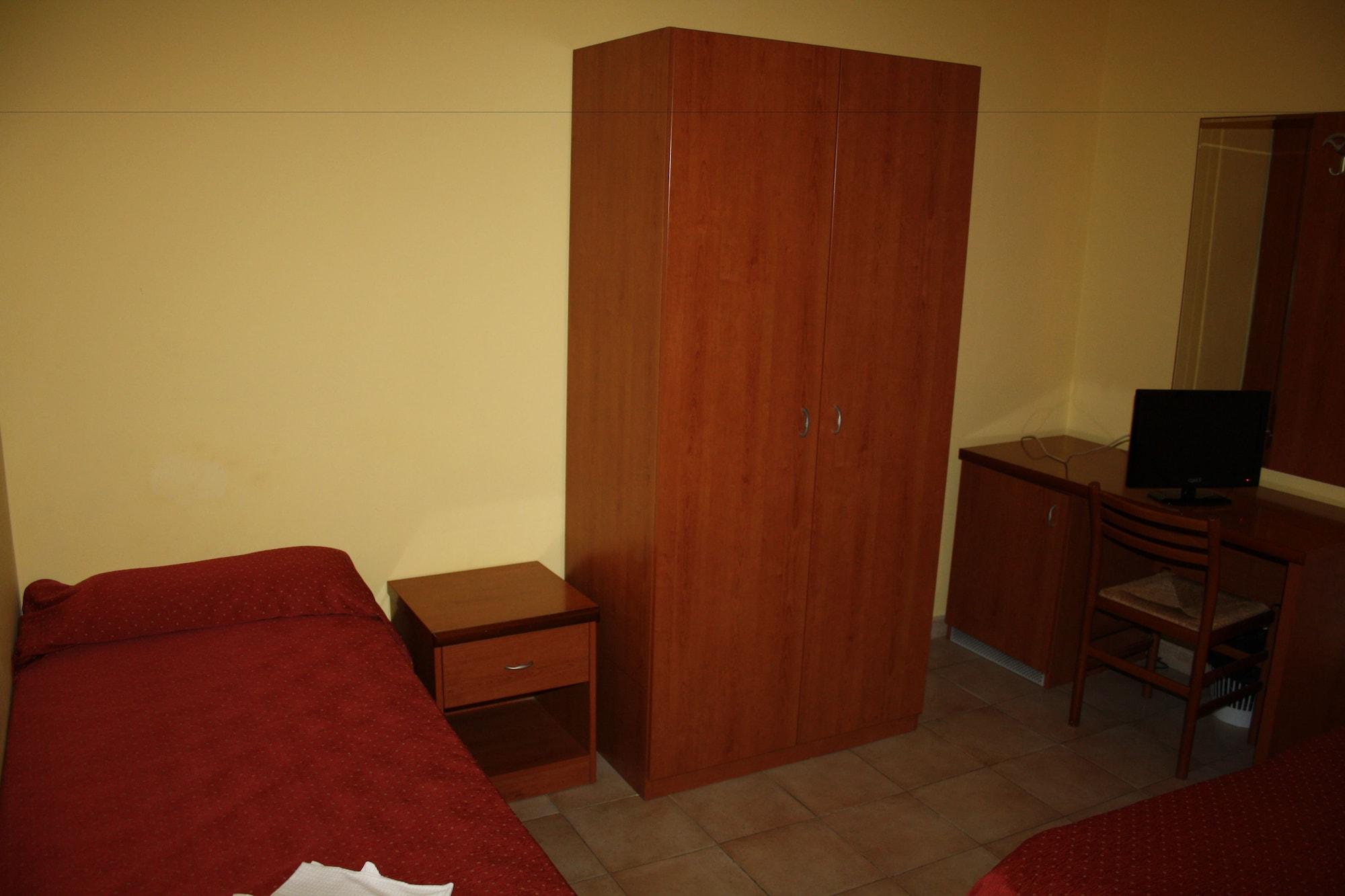 Hotel Eurorooms Рим Экстерьер фото