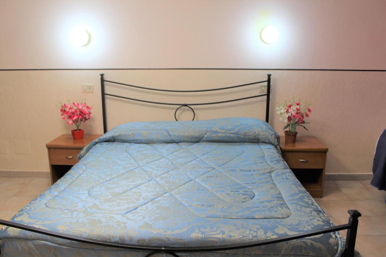 Hotel Eurorooms Рим Экстерьер фото